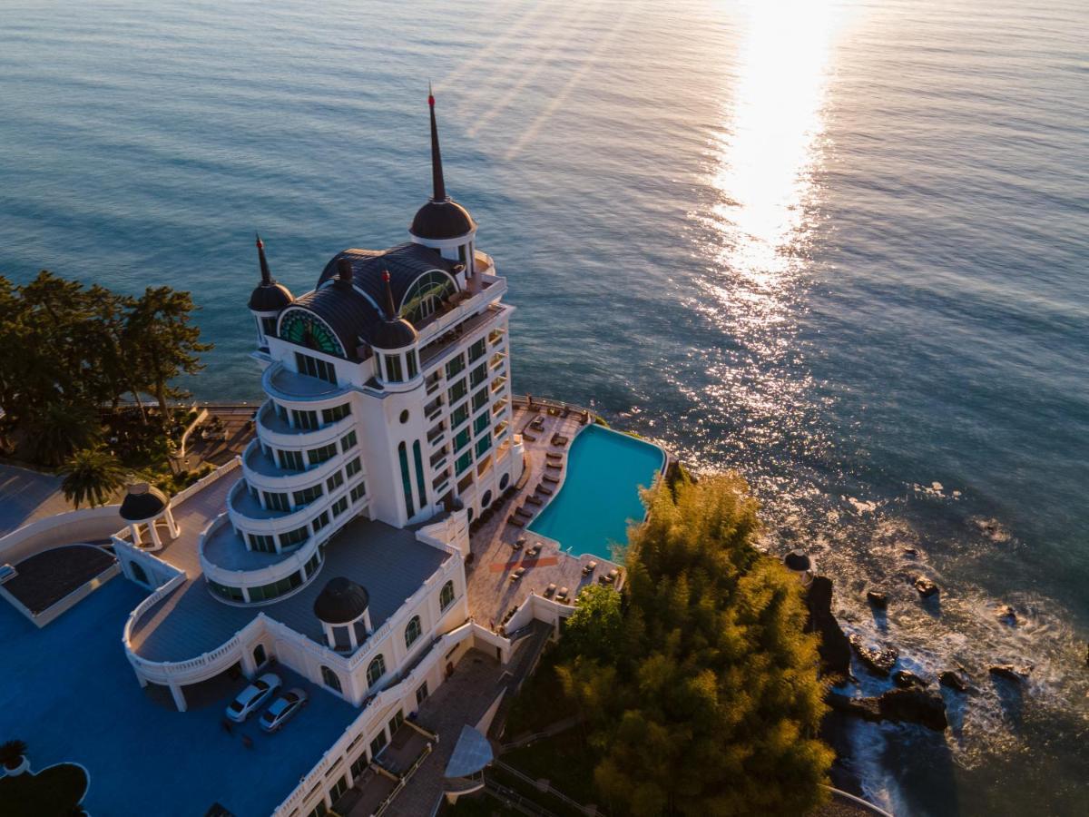 Castello Mare All Inclusive Resort Batumi Exterior foto