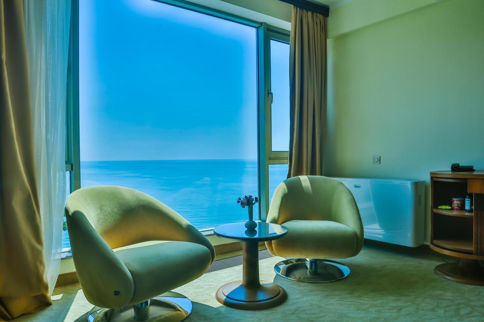 Castello Mare All Inclusive Resort Batumi Exterior foto